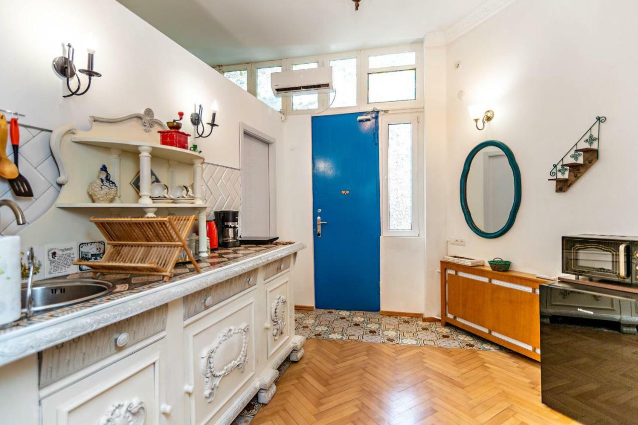★ Blue Door Rhapsody ★ - Special Stay In Old Town! Tbiliszi Kültér fotó